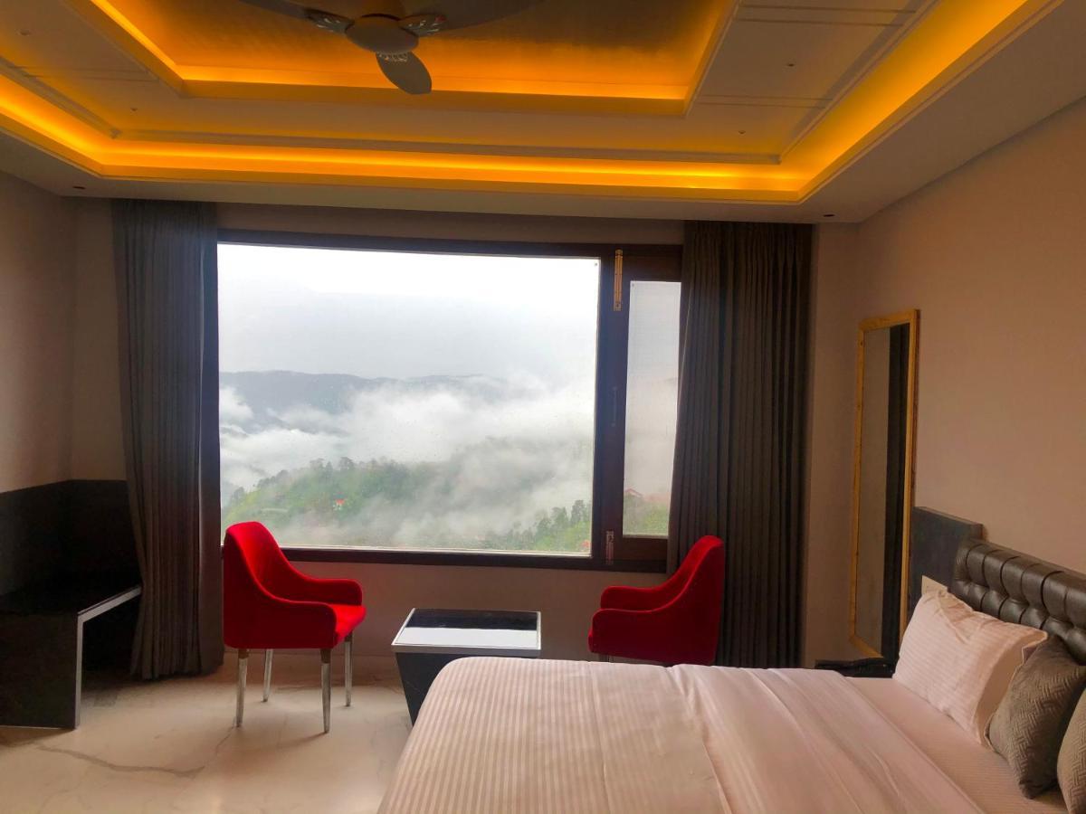 The Westberry 50Mtrs Offroading And 50 Mtrs Nature Path Bed & Breakfast Shimla Ngoại thất bức ảnh
