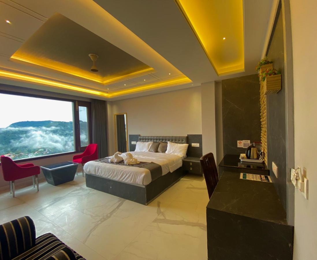 The Westberry 50Mtrs Offroading And 50 Mtrs Nature Path Bed & Breakfast Shimla Ngoại thất bức ảnh