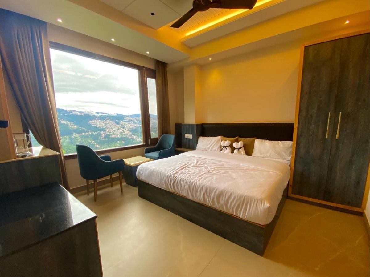 The Westberry 50Mtrs Offroading And 50 Mtrs Nature Path Bed & Breakfast Shimla Ngoại thất bức ảnh