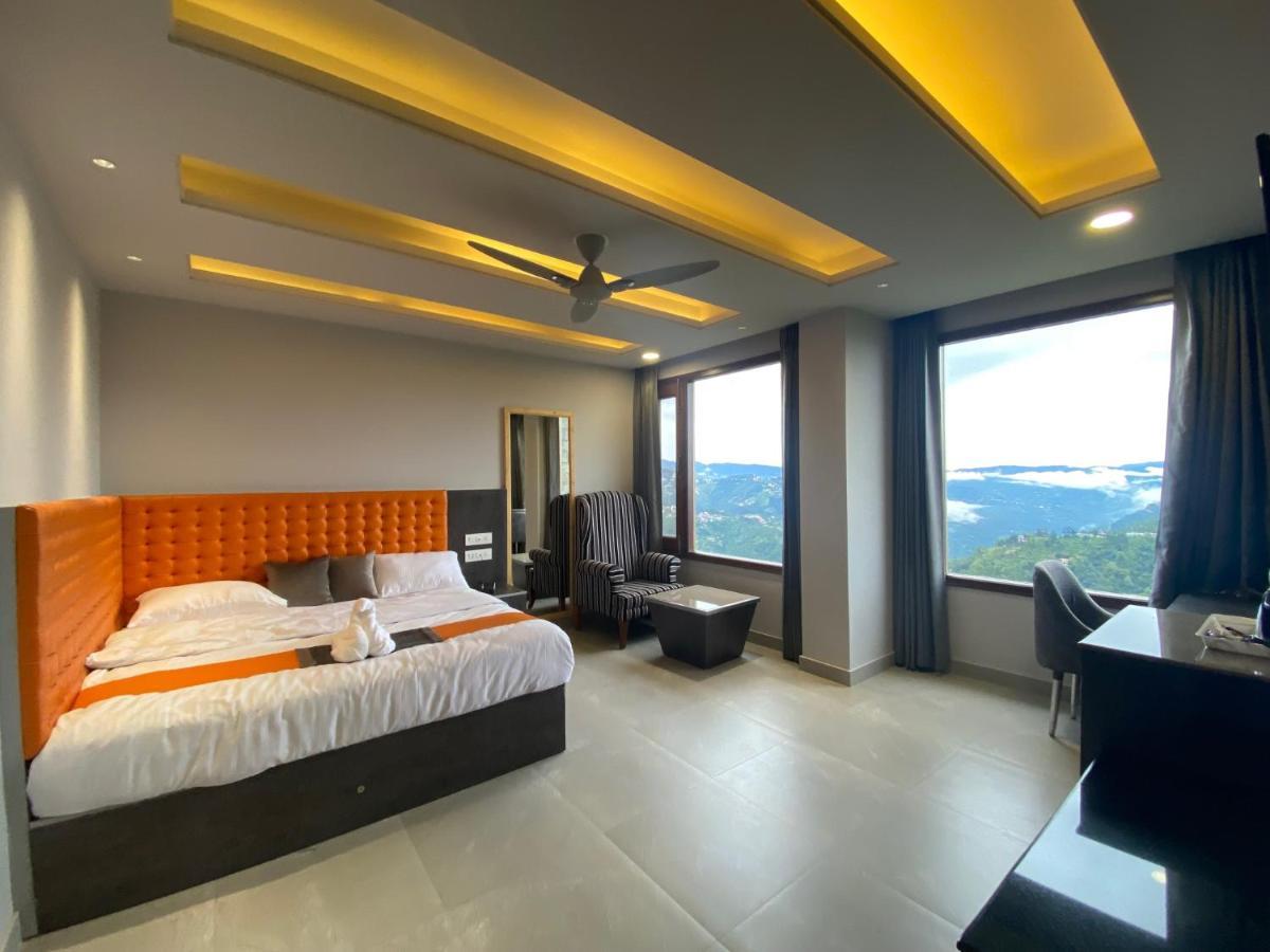 The Westberry 50Mtrs Offroading And 50 Mtrs Nature Path Bed & Breakfast Shimla Ngoại thất bức ảnh