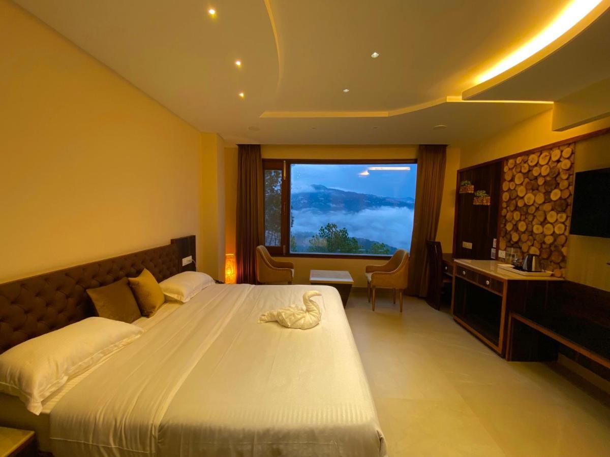 The Westberry 50Mtrs Offroading And 50 Mtrs Nature Path Bed & Breakfast Shimla Ngoại thất bức ảnh